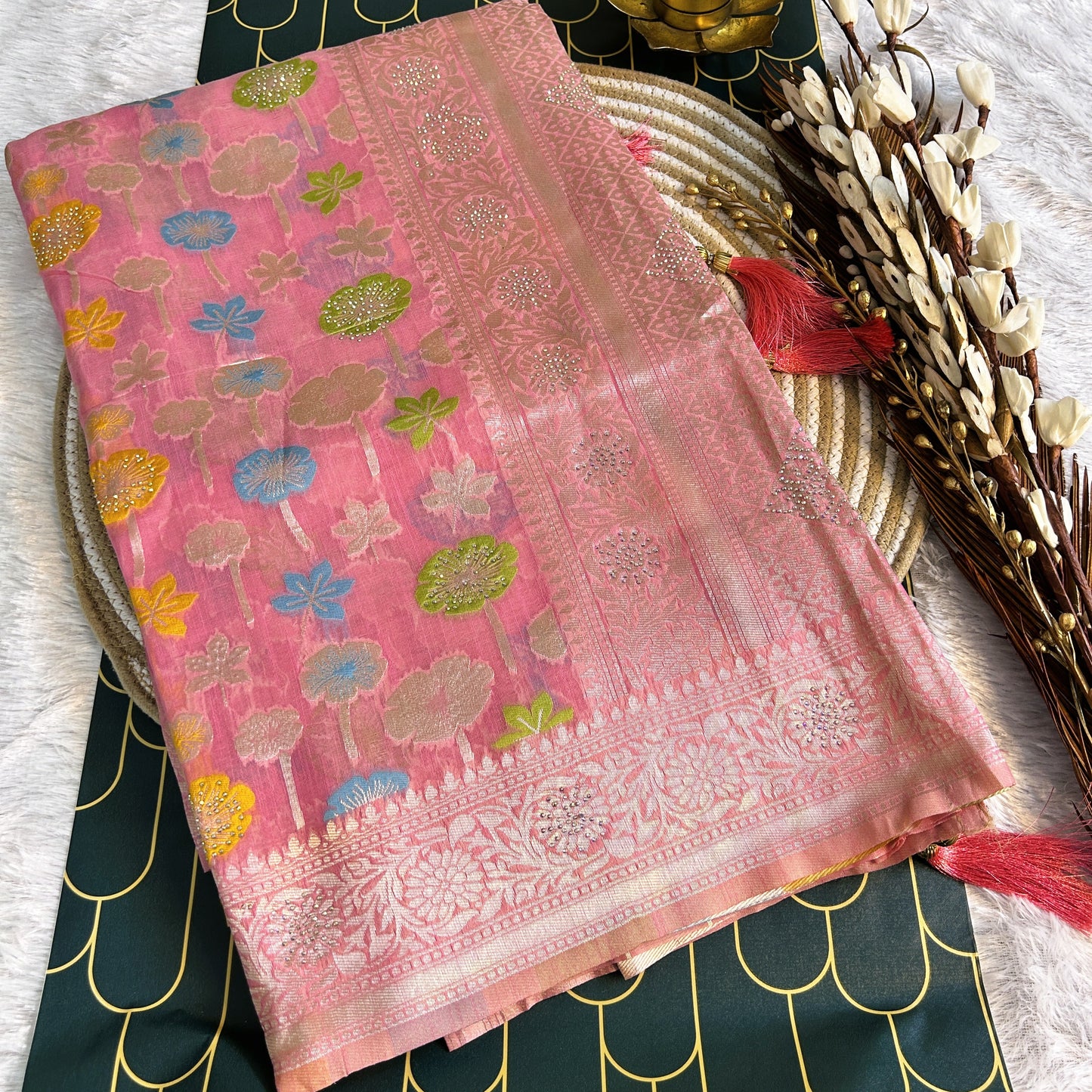 Linen Silk Saree with thread work zarcon detailing | pink | Maguvaa Sarees