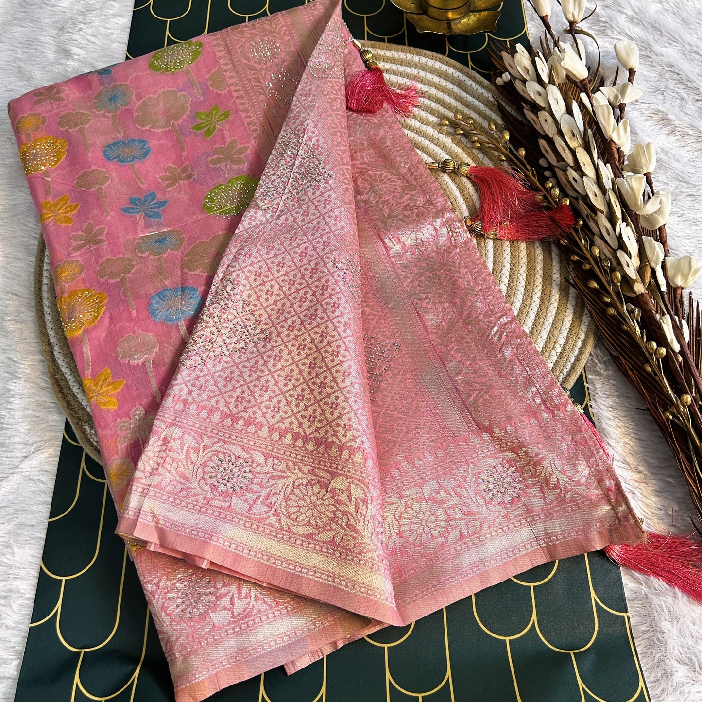 Linen Silk Saree with thread work zarcon detailing | pink | Maguvaa Sarees