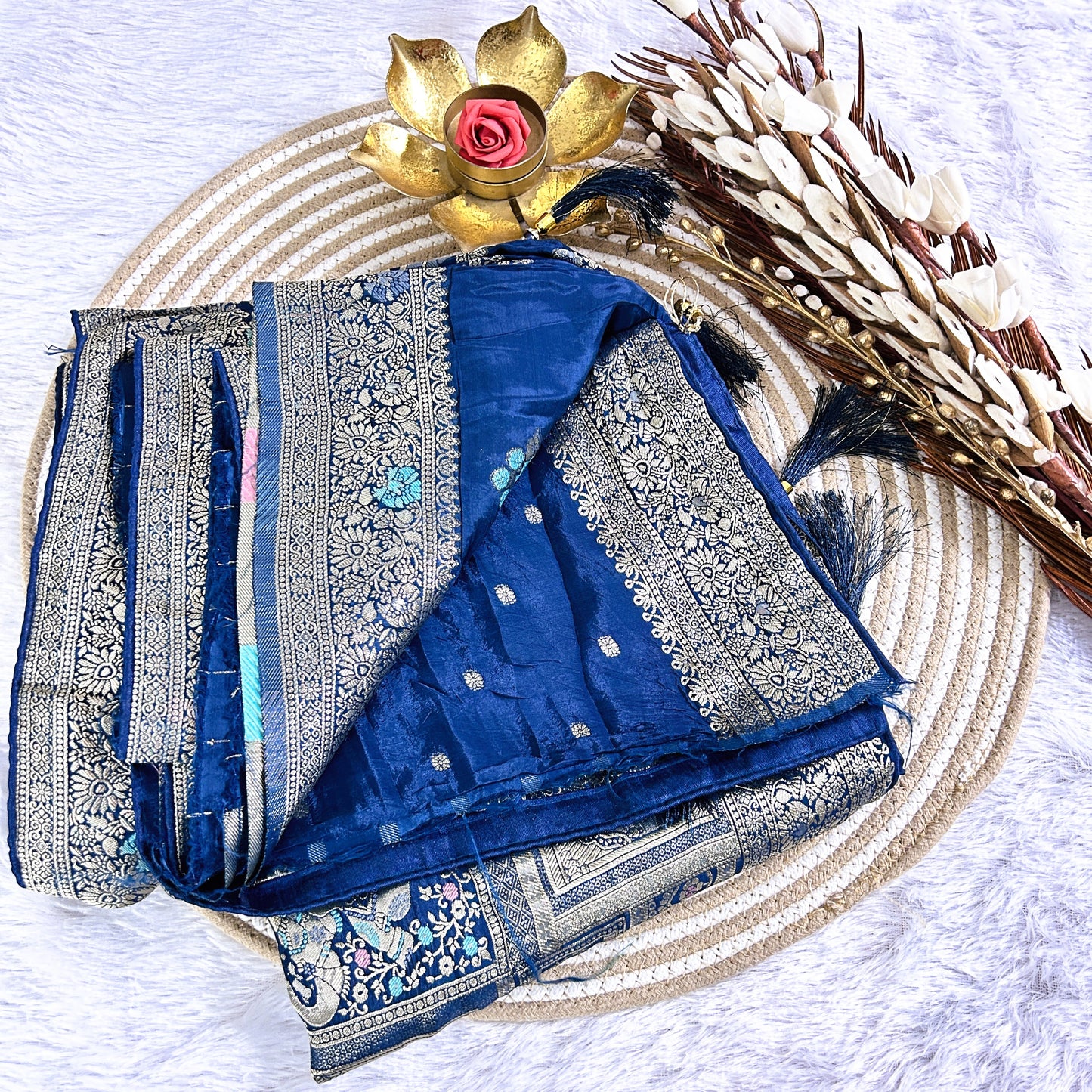 Rich Zari border with elephant detailing Viscose Saree | Peacock Green | Maguvaa Sarees