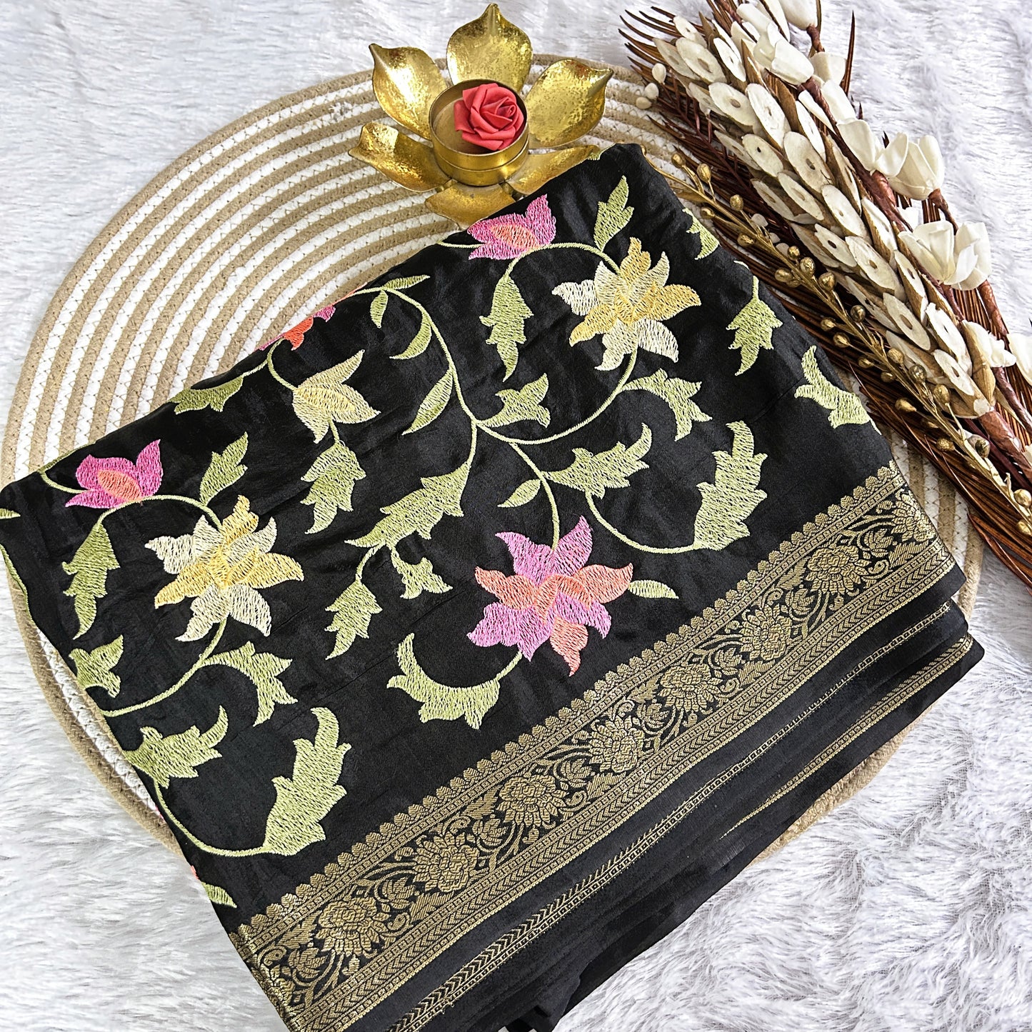 Embroidered Saree with Floral Thread Work & Zari Border | Maguvaa Sarees